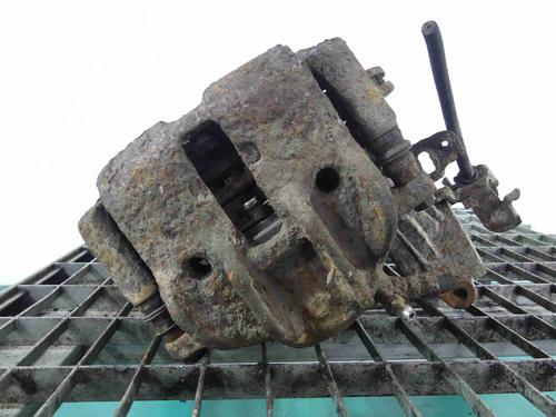 Used Right front brake caliper Right front brake caliper 37883027 37883027