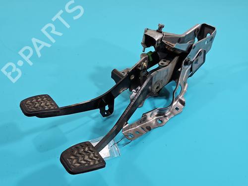 Used Pedal Pedal 38136878 38136878