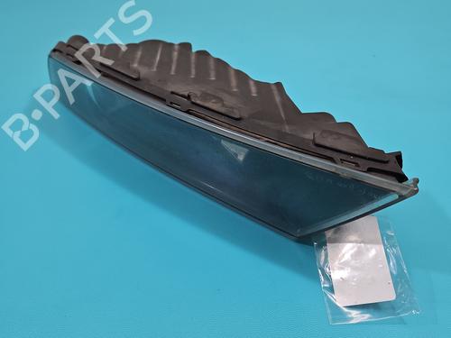 Used Right front fog light Right front fog light 37820228 37820228