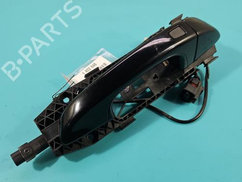 front-right-exterior-door-handle-porsche-cayenne-92a-2010-2011-2012-2013-2014-2015-2016-2017-2018-37990160 main image