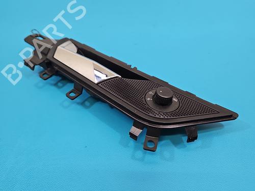 Used Front left interior door handle Front left interior door handle 37858936 37858936