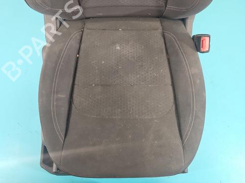 Right front seat FORD KUGA I 2.0 TDCi | BP38145794C16 - Image 4