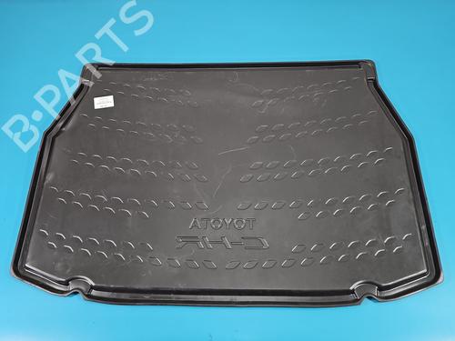boot-lining-toyota-c-hr-_x1_-2016-37849278 main image
