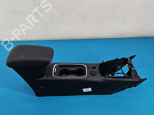 Used Armrest / Center console Armrest / Center console 37855023 37855023