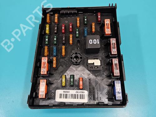 Fuse box VW CC B7 (358) 2.0 TDI | BP38129341E1 - Image 3