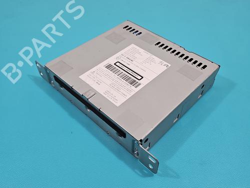 Used Radio Radio 37818702 37818702