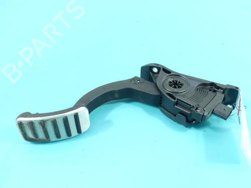 pedal-volvo-v40-hatchback-525-2012-2013-2014-2015-2016-2017-2018-2019-38115034 main image