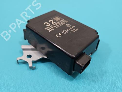 electronic-module-toyota-auris-_e18_-2012-2013-2014-2015-2016-2017-2018-2019-37820939 main image