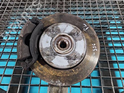 Used Left front steering knuckle Left front steering knuckle MITSUBISHI COLT VI (Z3_A, Z2_A) 1.3 (Z21A) (95 hp) 40255792 40255792