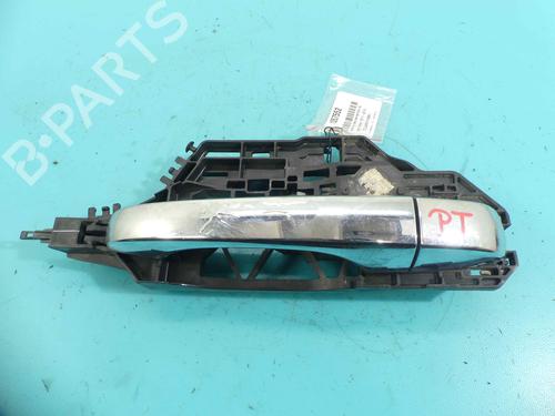 rear-right-exterior-door-handle-lancia-thema-lx_-2011-2012-2013-2014-37877113 main image