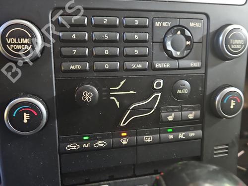 Used Climate control Climate control 37835206 37835206
