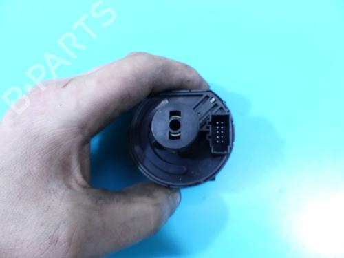 Headlight switch SKODA OCTAVIA III Combi (5E5, 5E6) 1.6 TDI | BP37884923I24 - Image 4