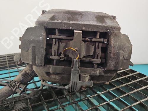 Used Right front brake caliper Right front brake caliper 38132195 38132195