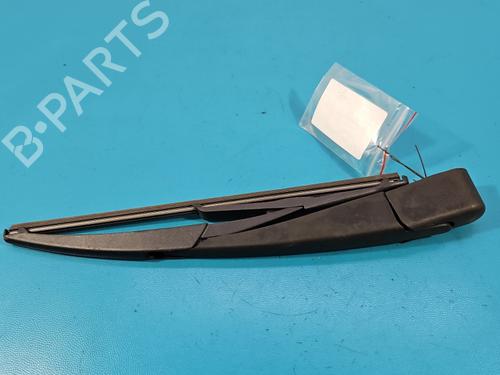 Used Rear windshield wiper arm Rear windshield wiper arm PEUGEOT 5008 II (MC_, MJ_, MR_, M4_) 1.5 BlueHDi 130 (MCYHZJ, MCYHZR, MCYHZX) (131 hp) 40008555 40008555