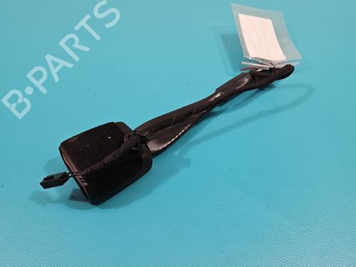 front-left-seatbelt-skoda-karoq-nu7-nd7-2017-38119830 main image