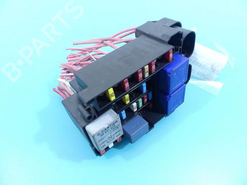 Used Fuse box Fuse box 37879342 37879342
