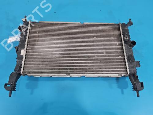 Used Water radiator Water radiator 38150083 38150083