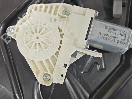 Front right window mechanism PORSCHE CAYENNE (92A) 4.8 S | BP37990154C23 - Image 5