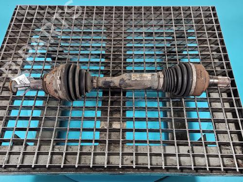 Used Left front driveshaft Left front driveshaft VOLVO XC60 I SUV (156) 2.4 D / D3 / D4 AWD (163 hp) 39683742 39683742