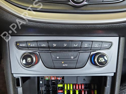 Used Climate control Climate control 38142419 38142419