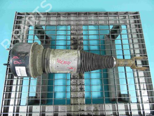 Used Right front shock absorber Right front shock absorber 37886343 37886343