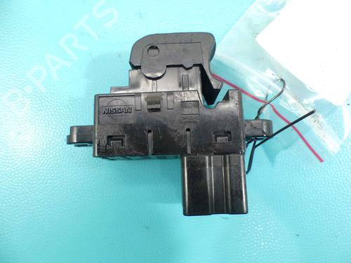 Switch INFINITI FX 30d AWD | BP37803902I30 - Image 2