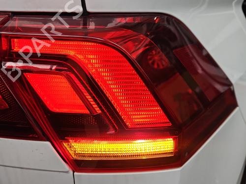 Used Right taillight Right taillight 37829766 37829766