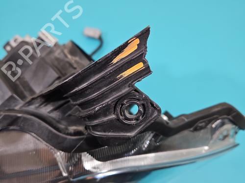 Left headlight SUZUKI SX4 S-Cross (JY) 1.6 AllGrip (AKK 416) | BP38143503C28 - Image 5