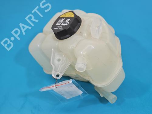 Used Expansion tank Expansion tank 37831802 37831802