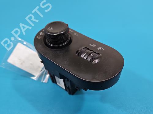 Used Headlight switch Headlight switch 37857436 37857436