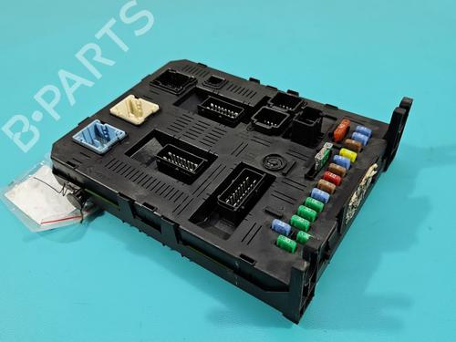Used Fuse box Fuse box CITROËN C5 II (RC_) 3.0 V6 (RCXFUF) (207 hp) 39911551 39911551