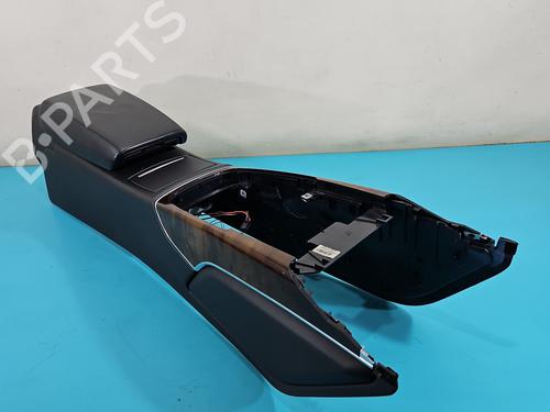 Used Armrest / Center console Armrest / Center console 38140762 38140762