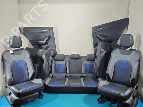 seats-set-vw-t-roc-a11-d11-2017-37860506 main image