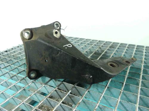 Used Engine mount Engine mount LAND ROVER RANGE ROVER III (L322) 3.6 D 4x4 (272 hp) 37889418 37889418