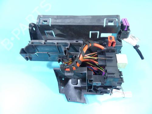 Fuse box SEAT IBIZA V (KJ1, KJG) 1.0 TSI | BP38115326E1 - Image 3