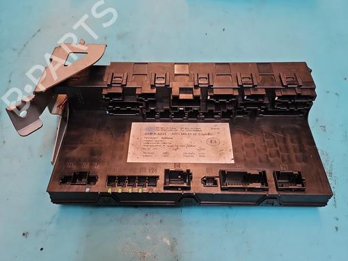 Used Fuse box Fuse box 38118803 38118803