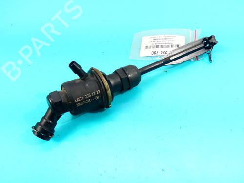 clutch-slave-cylinder-dacia-duster-hs_-2010-2011-2012-2013-2014-2015-2016-2017-2018-37884935 main image