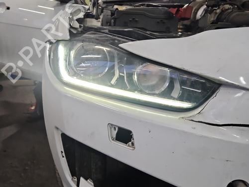 hjre-forlygte-jaguar-xe-x760-2015-37825912 main image