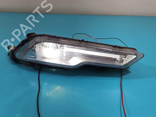 Used Right front fog light Right front fog light 38127601 38127601