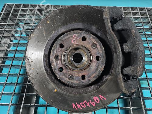 Used Right front steering knuckle Right front steering knuckle 38122511 38122511