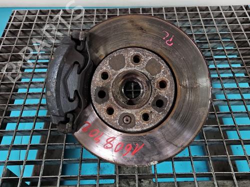 Used Left front steering knuckle Left front steering knuckle OPEL VECTRA C (Z02) [2002-2009] 40502680 40502680