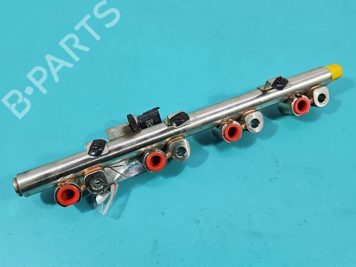 Used Injection rail Injection rail 37833453 37833453