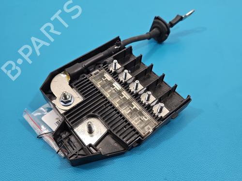 Used Fuse box Fuse box PEUGEOT 508 II (FB_, FH_, F3_) 1.5 BlueHDI 130 (FBYHZJ, FBYHZR) (131 hp) 37828044 37828044