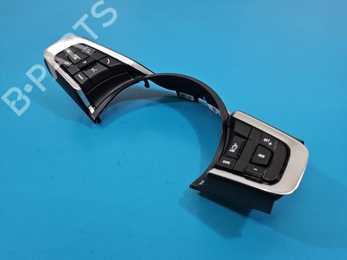 Commandes au volant Commandes au volant 37844078 37844078