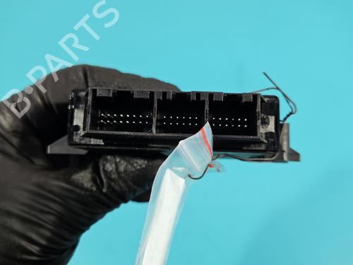 Electronic module VW TOURAN (1T3) 2.0 TDI | BP37844332M83 - Image 4
