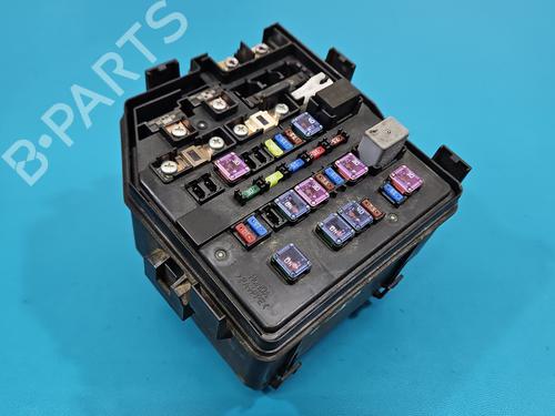 Used Fuse box Fuse box 37853821 37853821