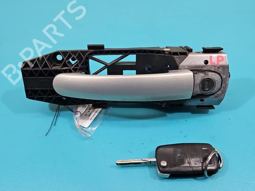 Used Front left exterior door handle Front left exterior door handle 38135567 38135567