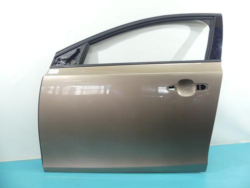 left-front-door-volvo-v40-hatchback-525-2012-2013-2014-2015-2016-2017-2018-2019-37891198 main image