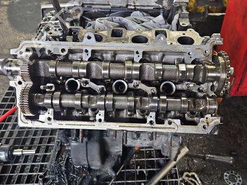 Used Cylinder head Cylinder head 37840808 37840808