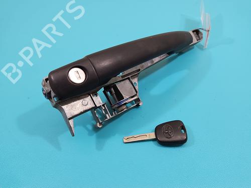Used Front left exterior door handle Front left exterior door handle 38136153 38136153